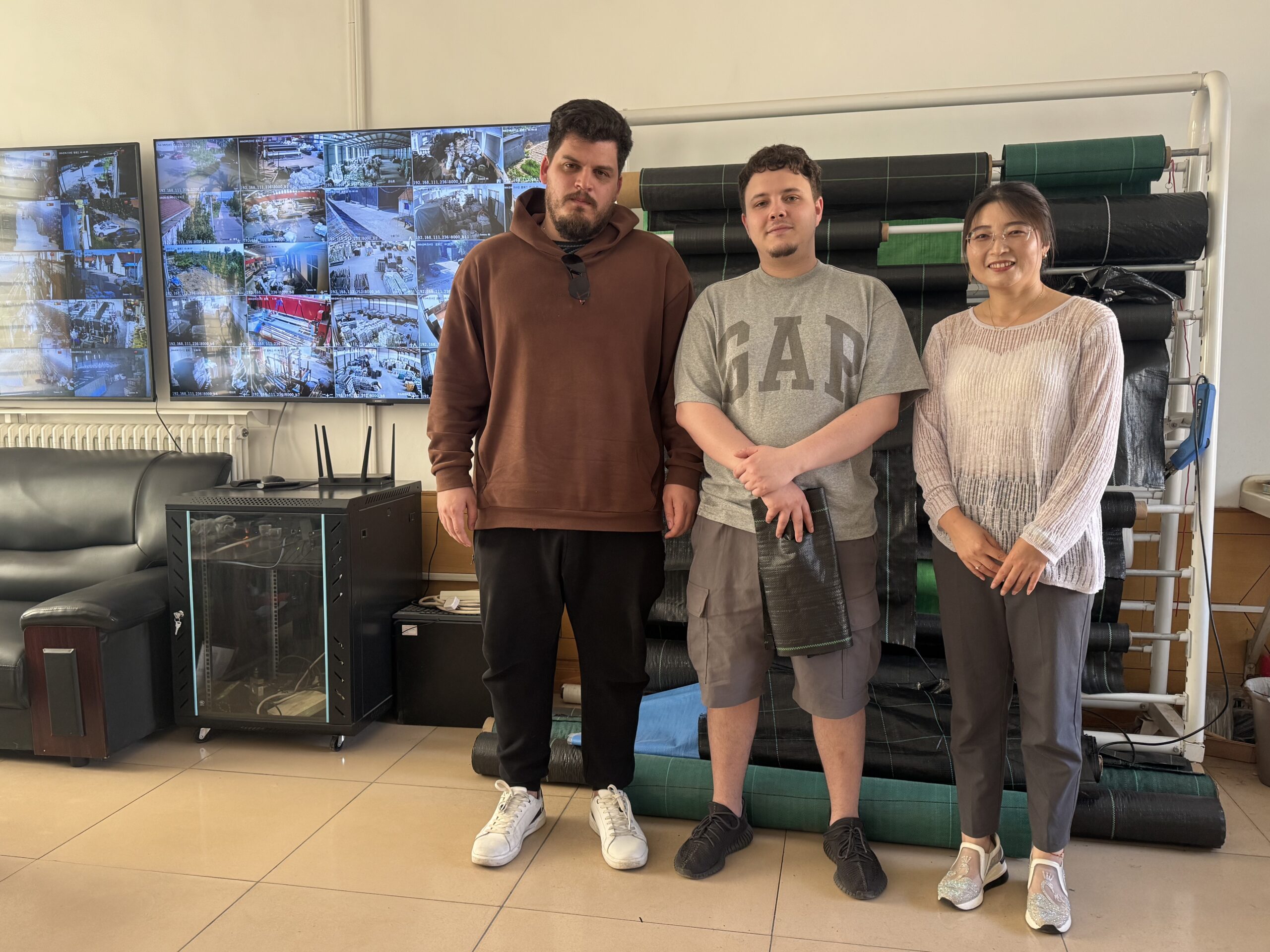 weed mat manufacture russia customer factory visit